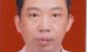 梁炳荣