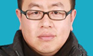 迟宇