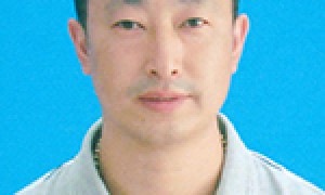 李佳伟