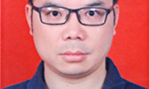 杨成