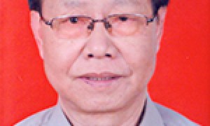 李新泉